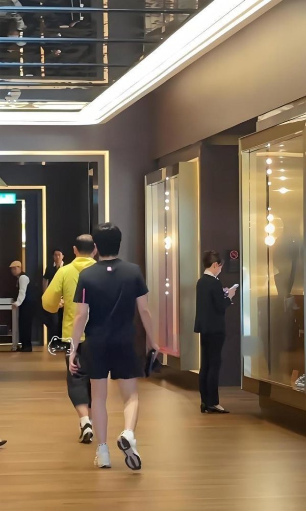 启兴网 国乒澳门训练最新画面来了 带劲的“战火”一触即发